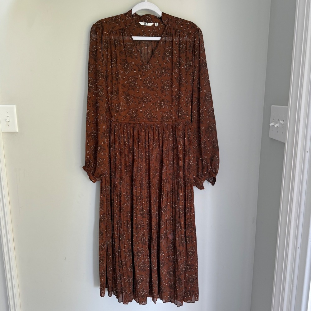 Uniqlo :C Maxi Dress Chiffon Pleated Brown Paisley Long Sleeve Boho Size Small